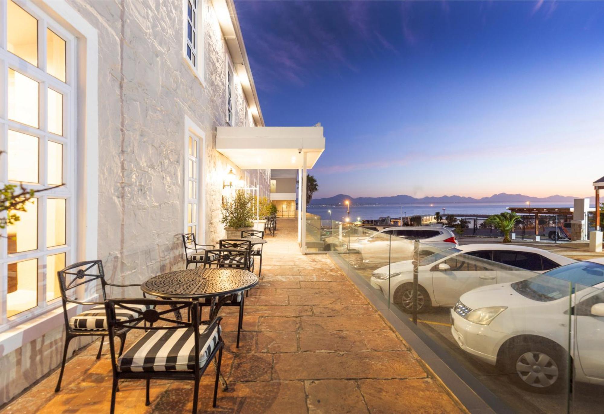 Protea Hotel By Marriott Mossel Bay Eksteriør billede