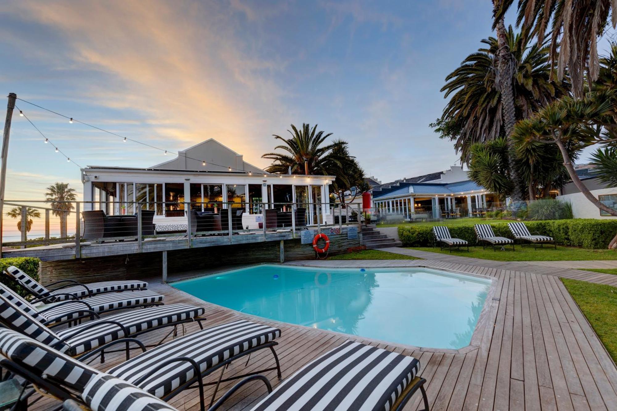 Protea Hotel By Marriott Mossel Bay Eksteriør billede