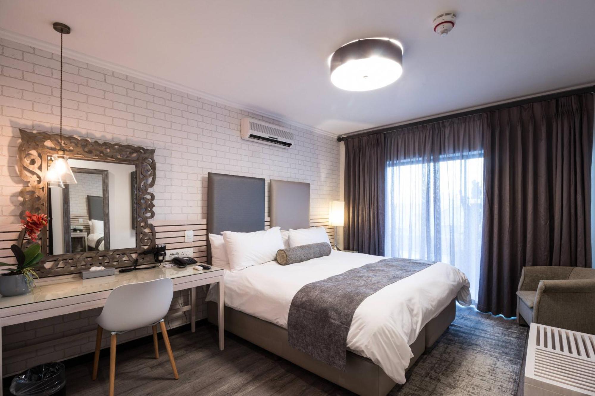 Protea Hotel By Marriott Mossel Bay Eksteriør billede