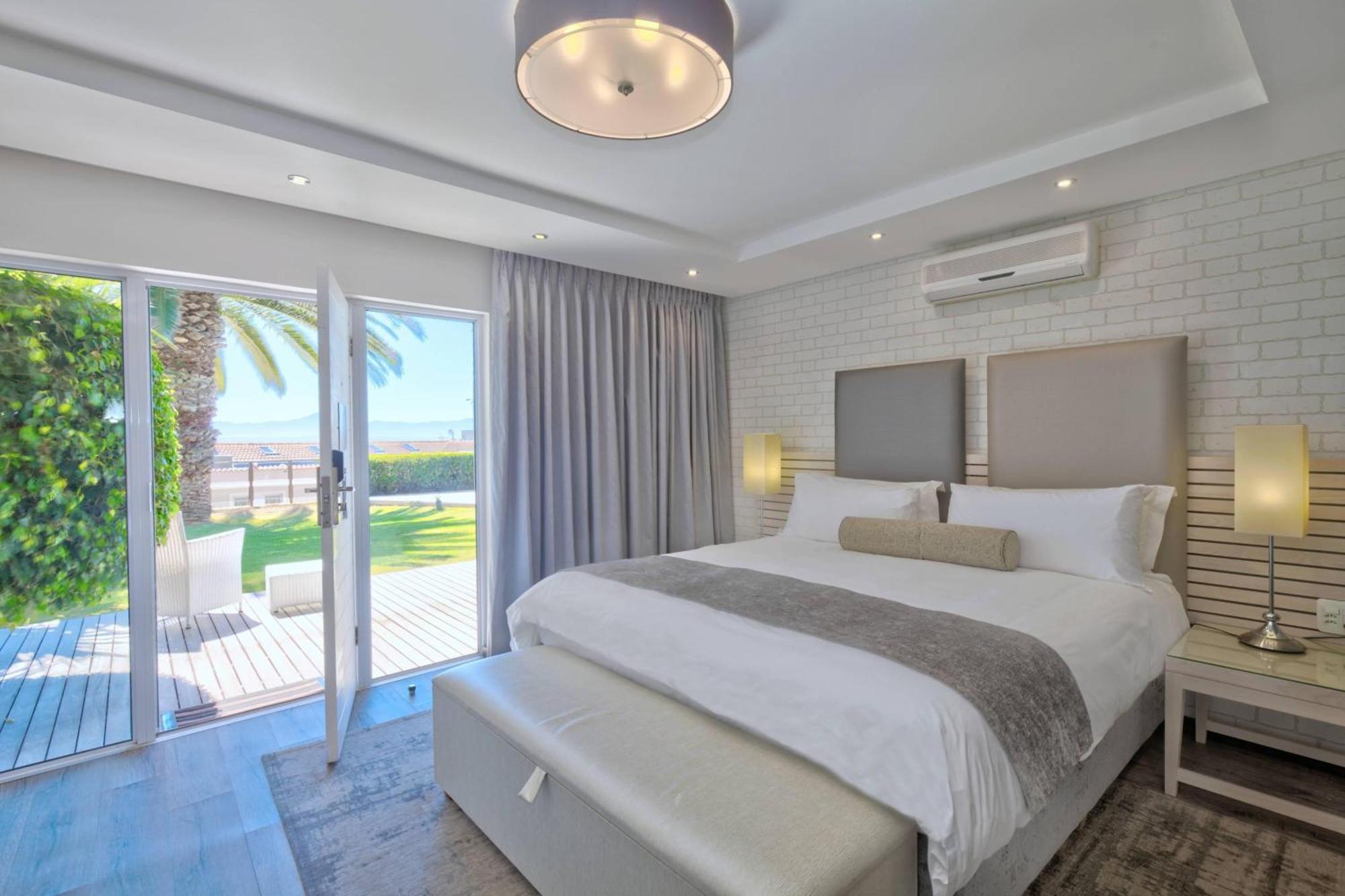 Protea Hotel By Marriott Mossel Bay Eksteriør billede