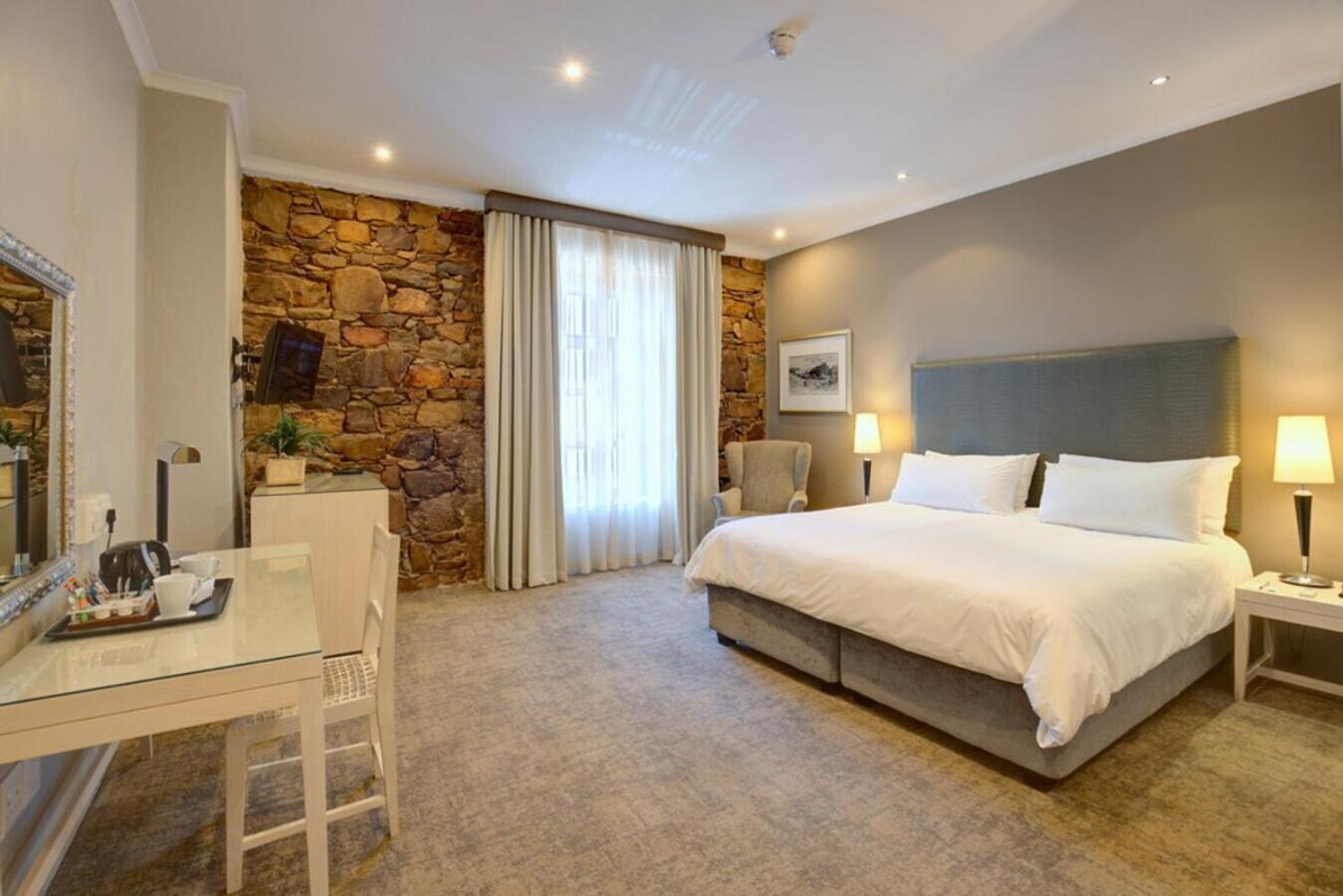 Protea Hotel By Marriott Mossel Bay Eksteriør billede