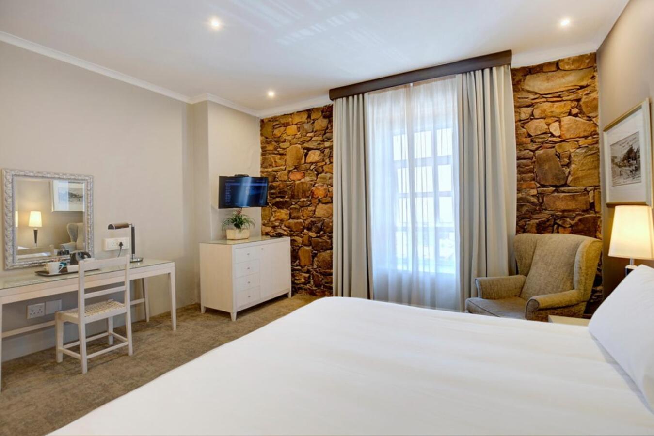 Protea Hotel By Marriott Mossel Bay Eksteriør billede