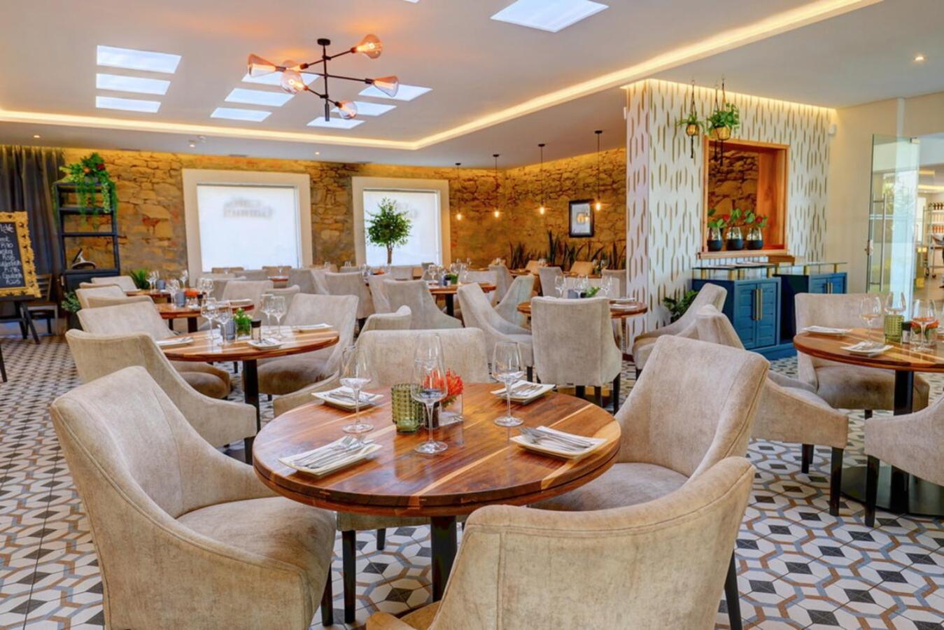 Protea Hotel By Marriott Mossel Bay Eksteriør billede